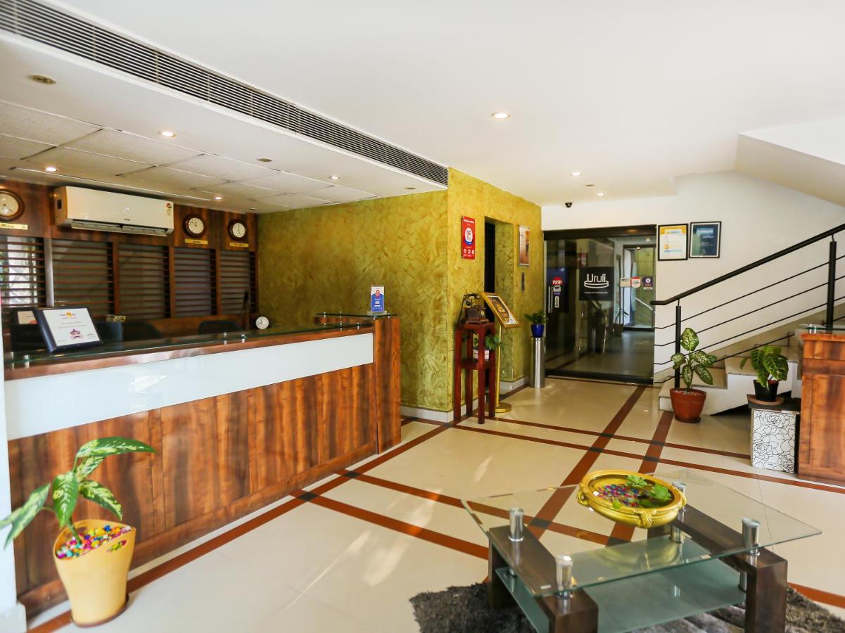 Treebo Trend Time Square Marine Drive Otel Kochi Dış mekan fotoğraf