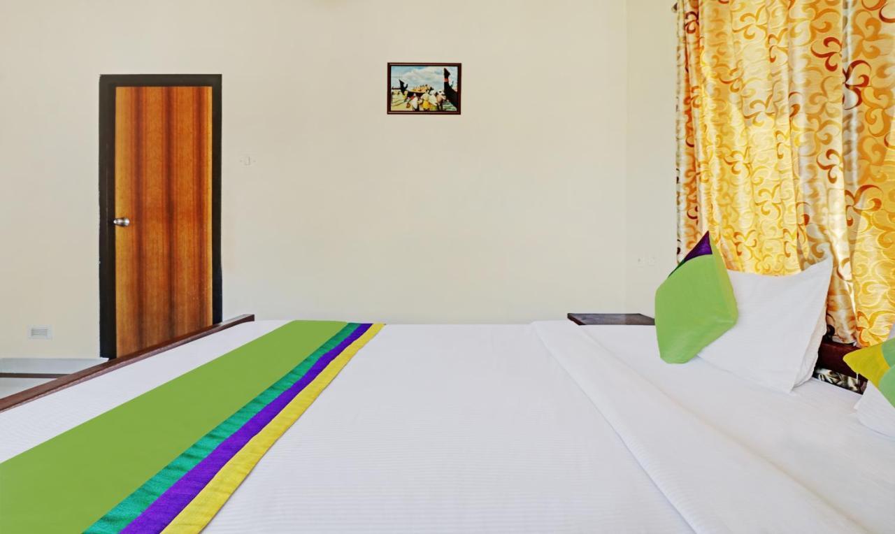 Treebo Trend Time Square Marine Drive Otel Kochi Dış mekan fotoğraf