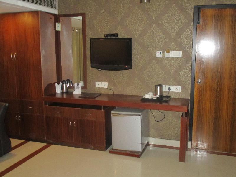 Treebo Trend Time Square Marine Drive Otel Kochi Dış mekan fotoğraf