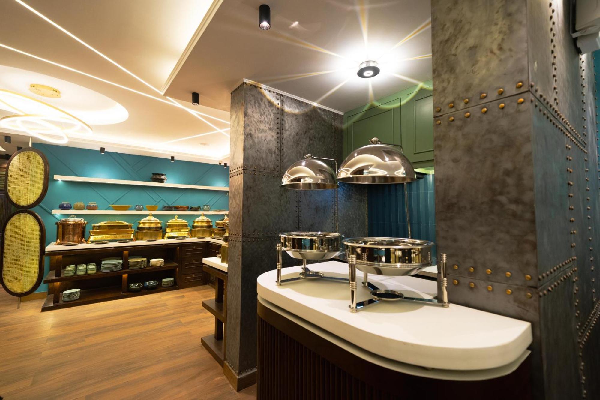 Treebo Trend Time Square Marine Drive Otel Kochi Dış mekan fotoğraf